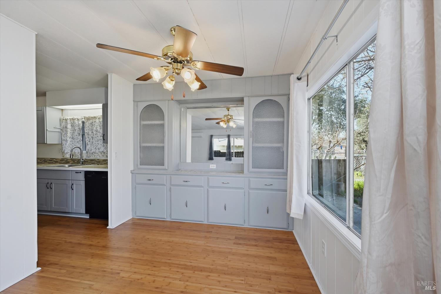 3562 Mountain View Street Clearlake CA 95422