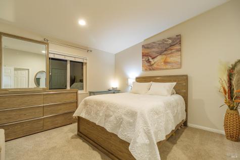 376 Glacier Way San Rafael CA 94903