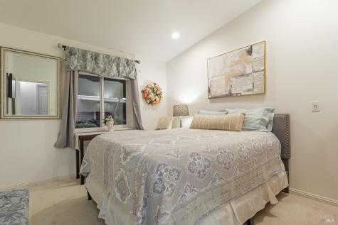 376 Glacier Way San Rafael CA 94903