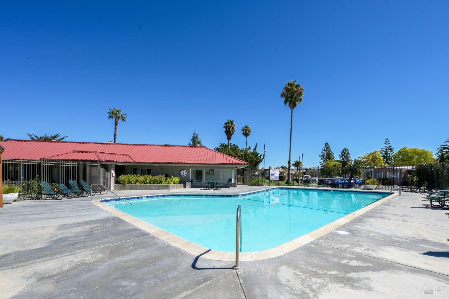 376 Glacier Way San Rafael CA 94903