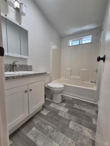 28 Donna Drive Santa Rosa CA 95403