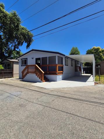 28 Donna Drive Santa Rosa CA 95403