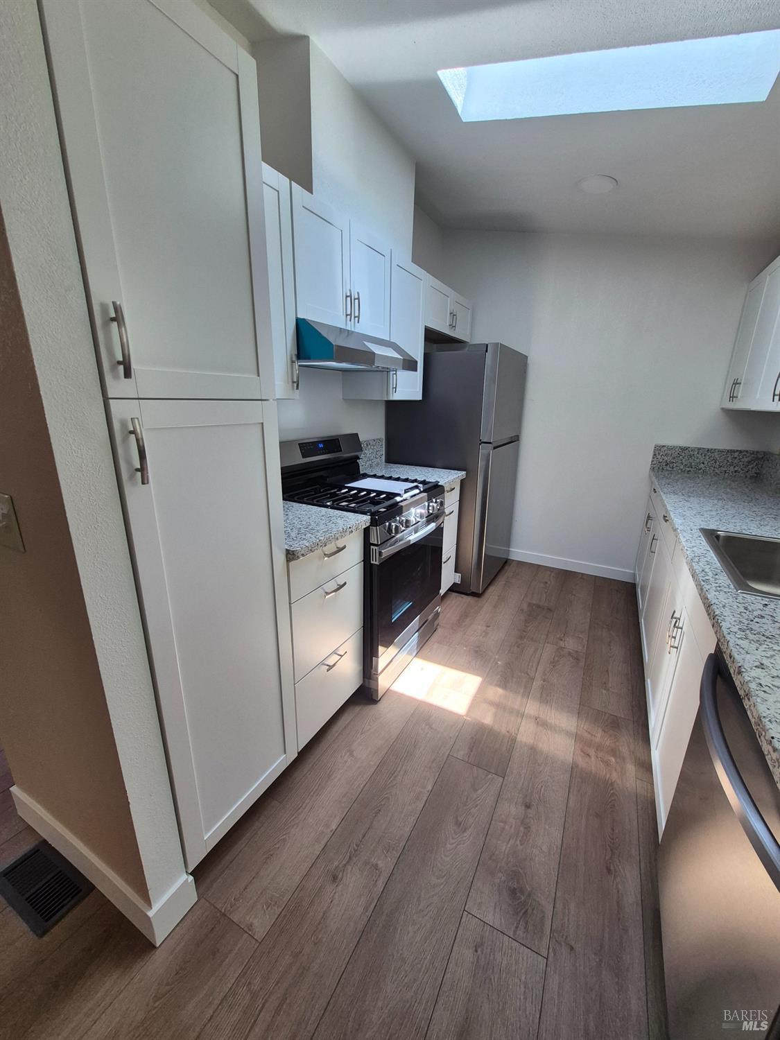 28 Donna Drive Santa Rosa CA 95403