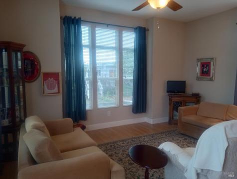 97 Candlewood Drive Petaluma CA 94954