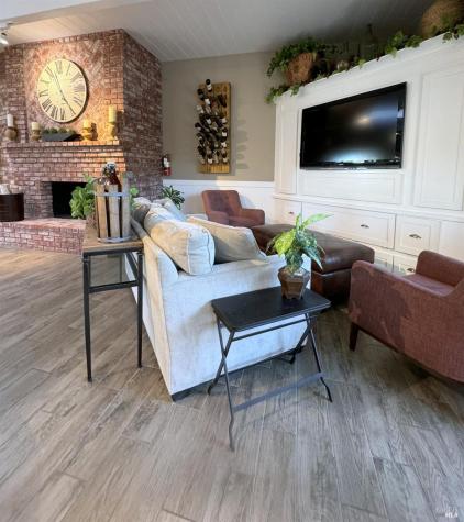 97 Candlewood Drive Petaluma CA 94954