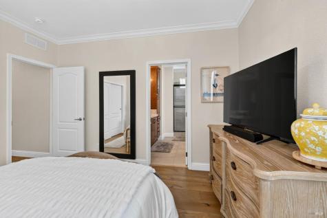 32 Springhill Court Santa Rosa CA 95409