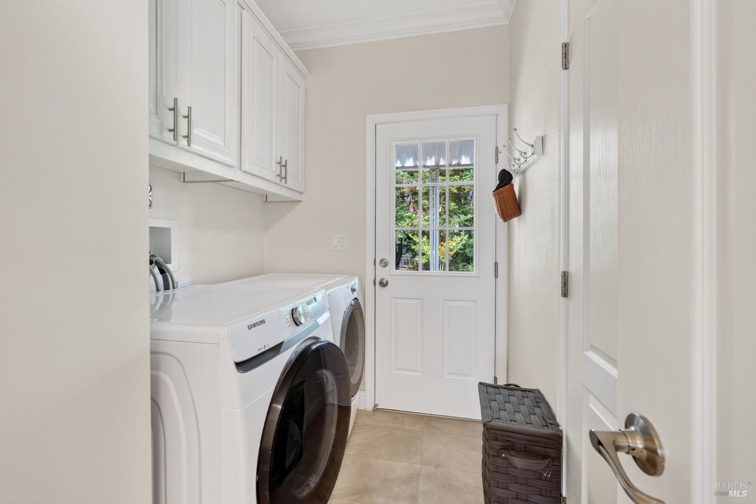 32 Springhill Court Santa Rosa CA 95409