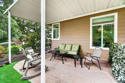 32 Springhill Court Santa Rosa CA 95409