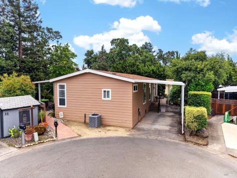 32 Springhill Court Santa Rosa CA 95409