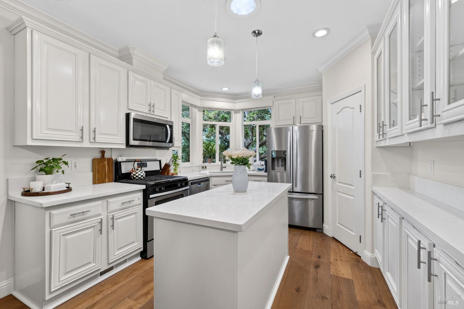 32 Springhill Court Santa Rosa CA 95409