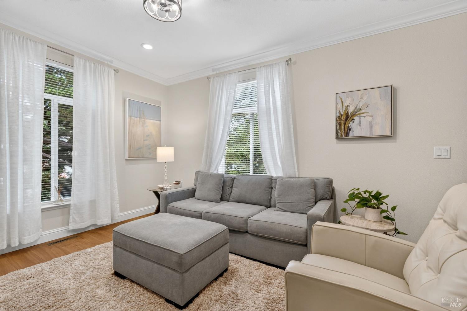 32 Springhill Court Santa Rosa CA 95409
