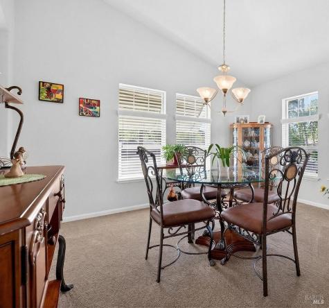 10 Shamrock Circle Santa Rosa CA 95403