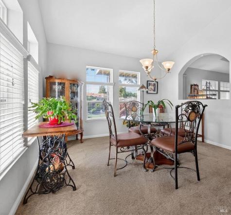10 Shamrock Circle Santa Rosa CA 95403