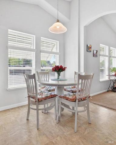 10 Shamrock Circle Santa Rosa CA 95403