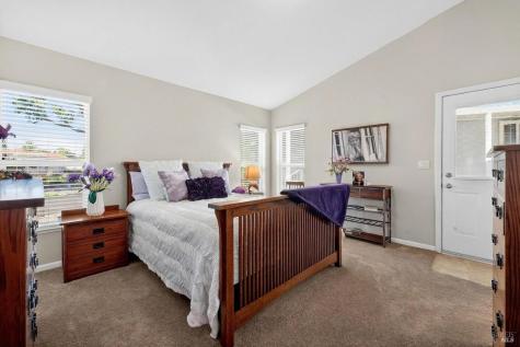 10 Shamrock Circle Santa Rosa CA 95403