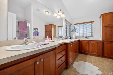 10 Shamrock Circle Santa Rosa CA 95403