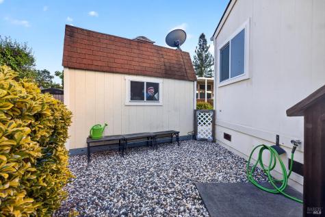 10 Shamrock Circle Santa Rosa CA 95403