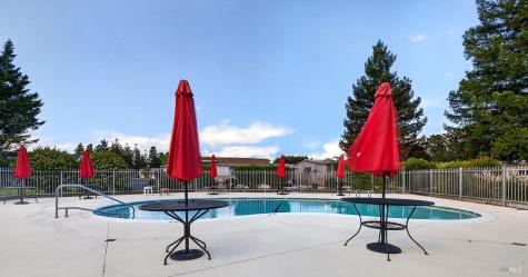 10 Shamrock Circle Santa Rosa CA 95403