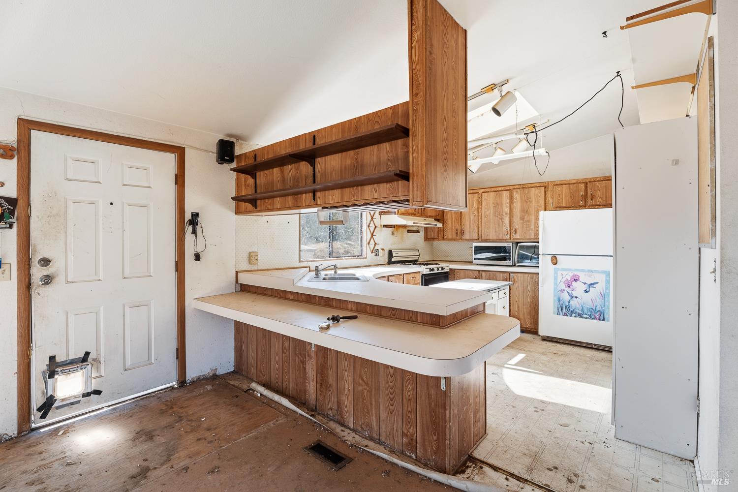 6650 Robinson Creek Road Ukiah CA 95482