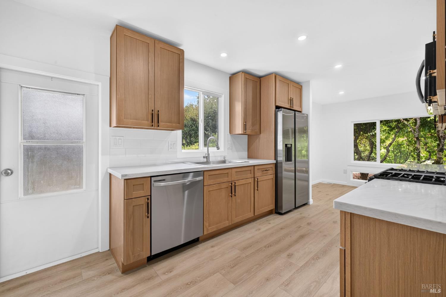 21 Sequoia Circle Santa Rosa CA 95401