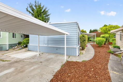 21 Sequoia Circle Santa Rosa CA 95401