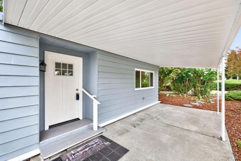 21 Sequoia Circle Santa Rosa CA 95401
