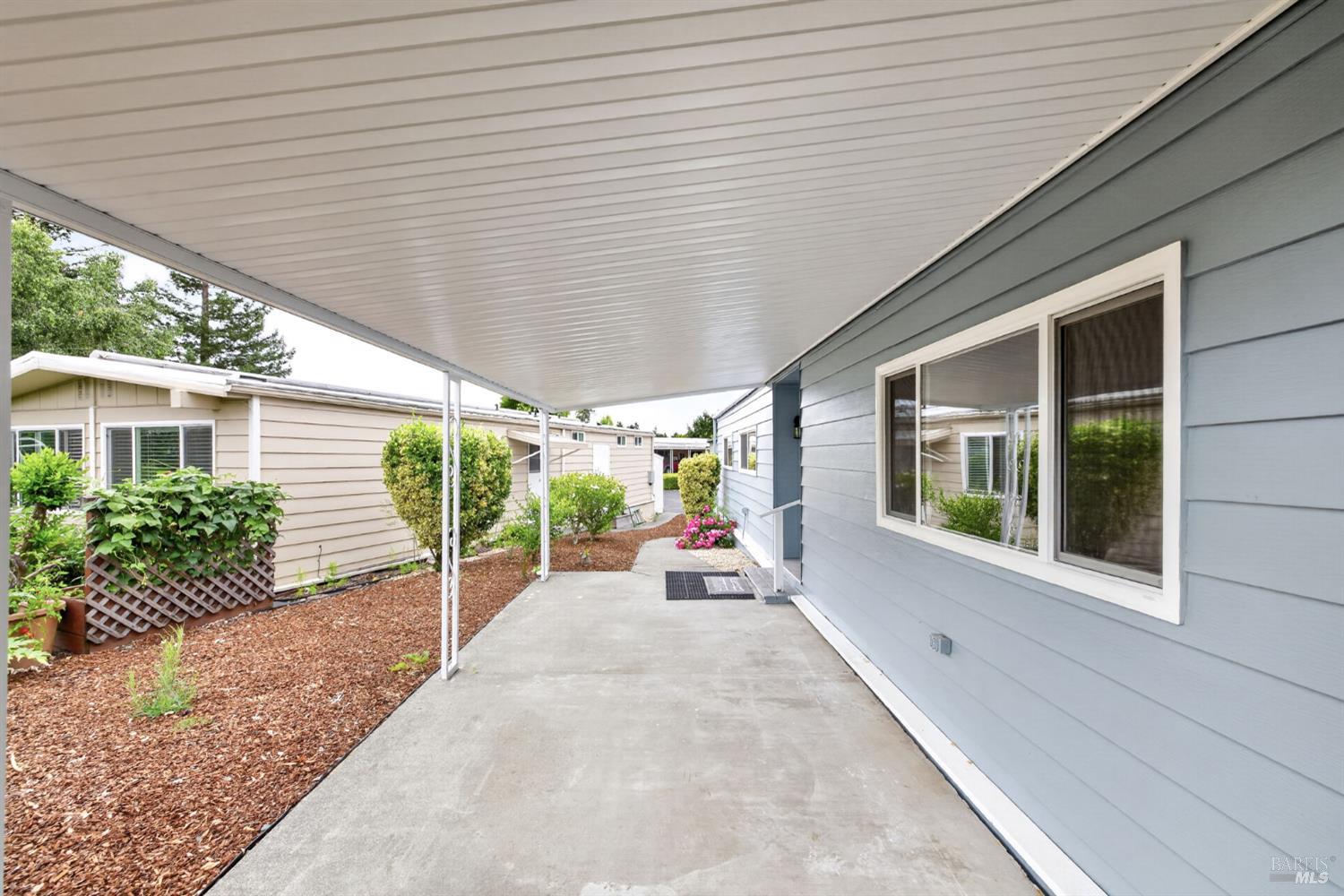21 Sequoia Circle Santa Rosa CA 95401