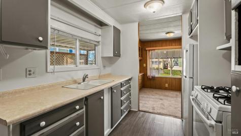 148 Oakwood Drive Petaluma CA 94954