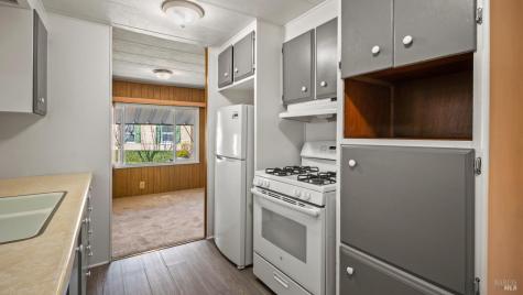 148 Oakwood Drive Petaluma CA 94954