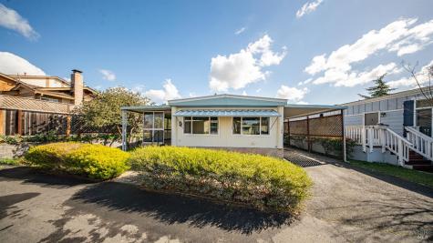 148 Oakwood Drive Petaluma CA 94954