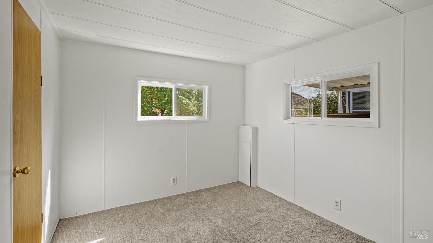 148 Oakwood Drive Petaluma CA 94954