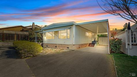 148 Oakwood Drive Petaluma CA 94954