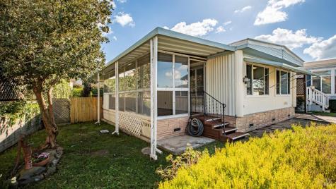 148 Oakwood Drive Petaluma CA 94954