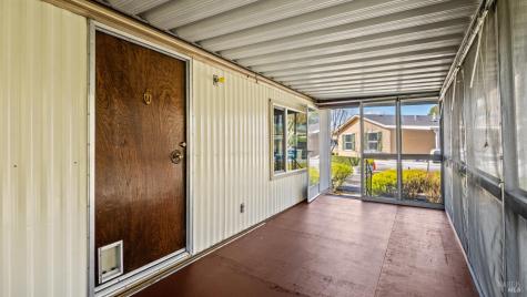 148 Oakwood Drive Petaluma CA 94954