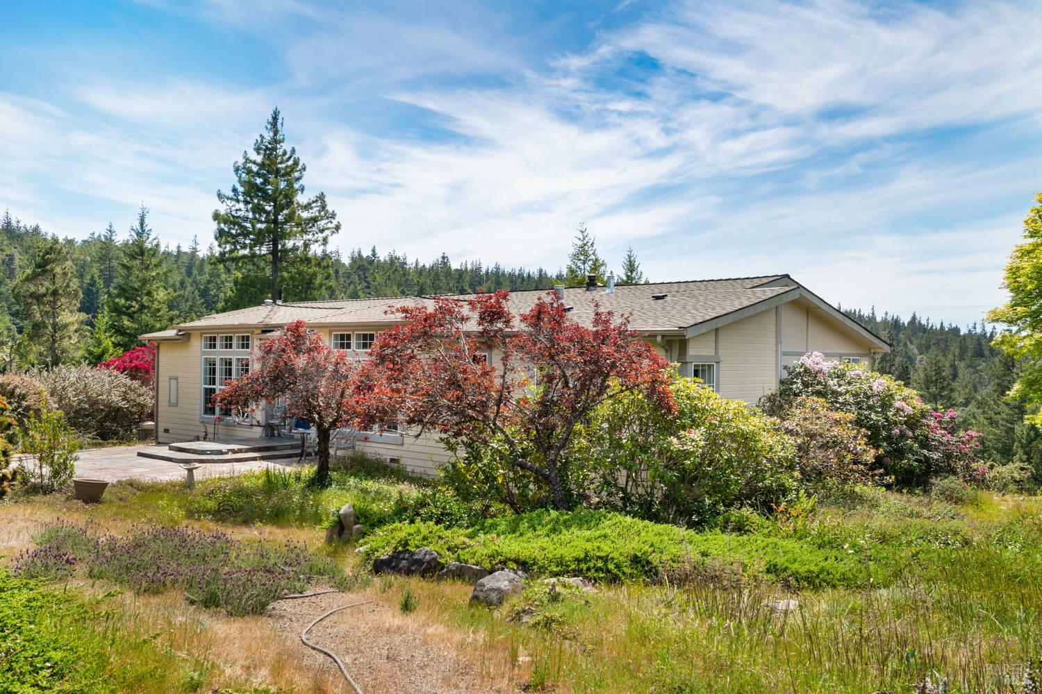 24680 Ten Mile Road Point Arena CA 95468
