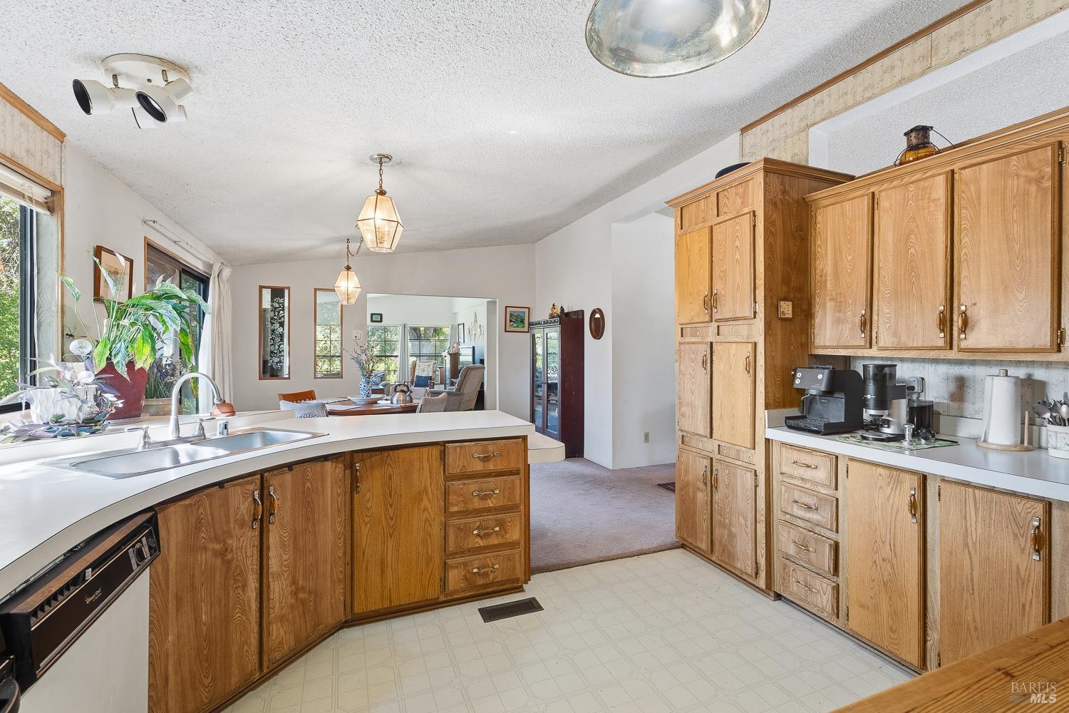 13951 N Busch Road Potter Valley CA 95469