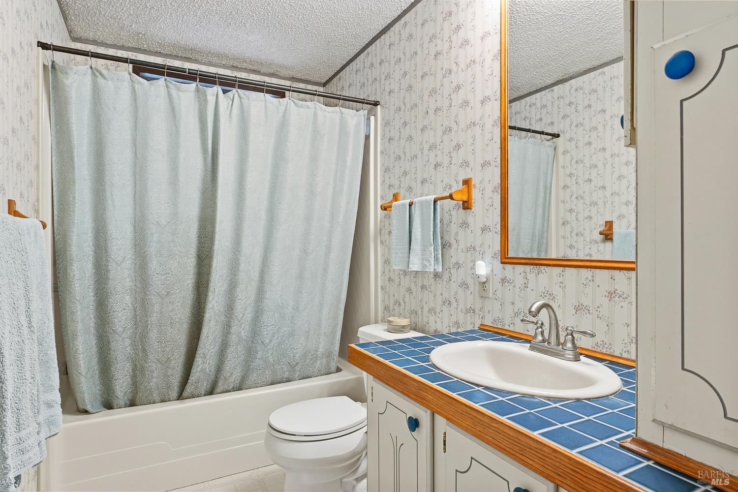 13951 N Busch Road Potter Valley CA 95469