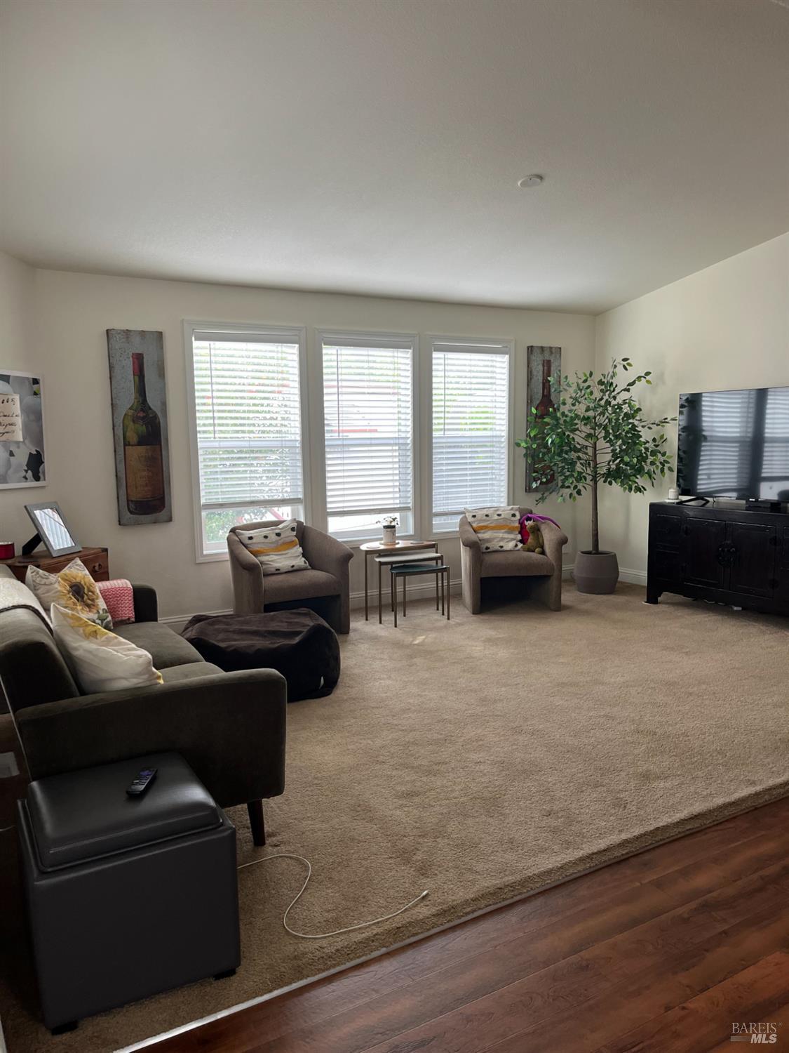 260 English Flag Way Sonoma CA 95476