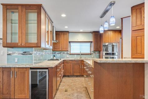 7 Michael Drive Petaluma CA 94954