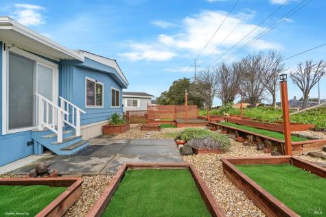 7 Michael Drive Petaluma CA 94954