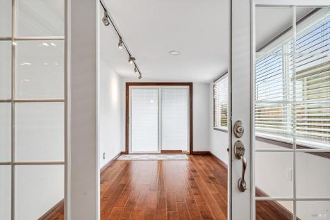 7 Michael Drive Petaluma CA 94954