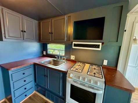 230 Theresa Drive Cloverdale CA 95425