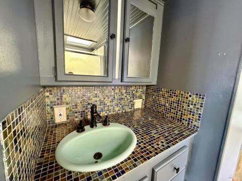 230 Theresa Drive Cloverdale CA 95425