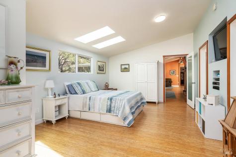 52 Glen Road Novato CA 94945