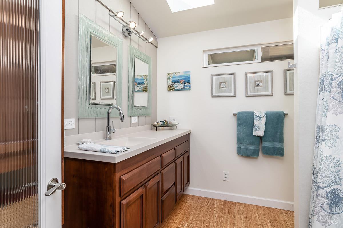 52 Glen Road Novato CA 94945