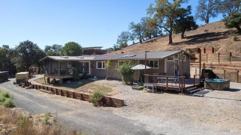 52 Glen Road Novato CA 94945