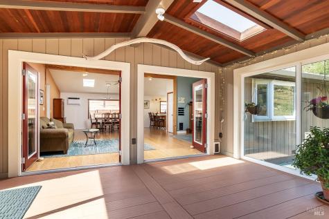 52 Glen Road Novato CA 94945