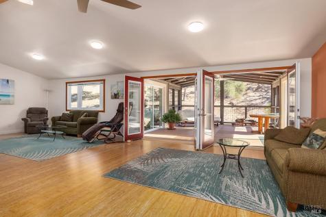 52 Glen Road Novato CA 94945