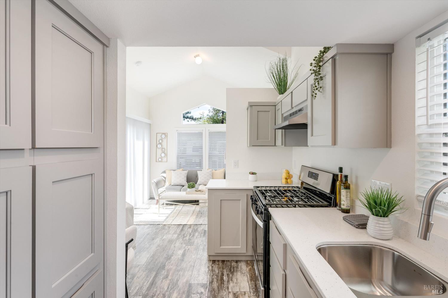 101 Colgan Avenue Santa Rosa CA 95404
