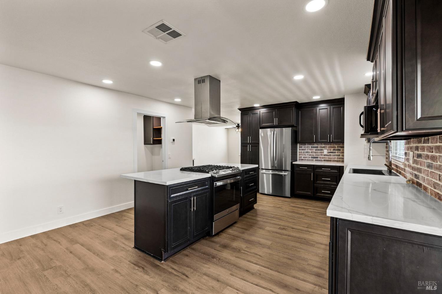 2412 Foothill Boulevard Calistoga CA 94515